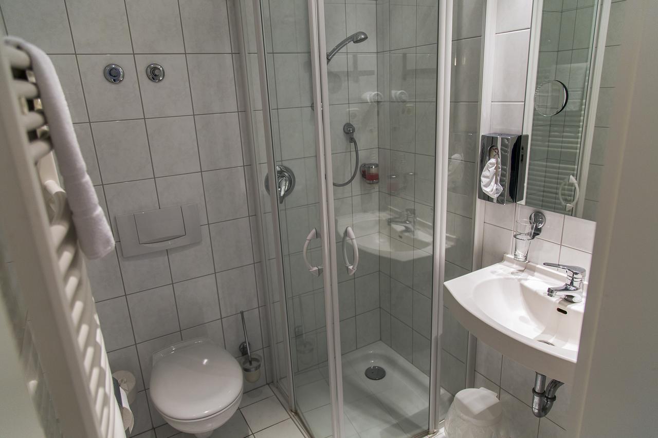 Seepark Hotel Am Wandlitzsee Zewnętrze zdjęcie
